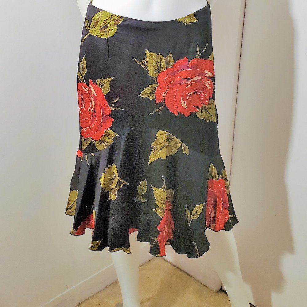 TRINA TURK | Silk Skirt Black & Red Floral Roses | Size 2